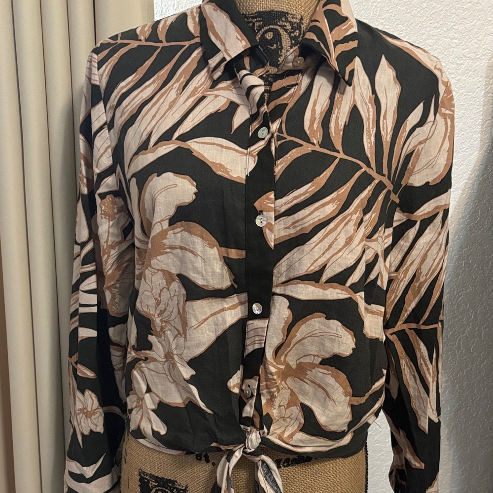 Rachel Zoe Black and Tan Floral Button-Down Shirt